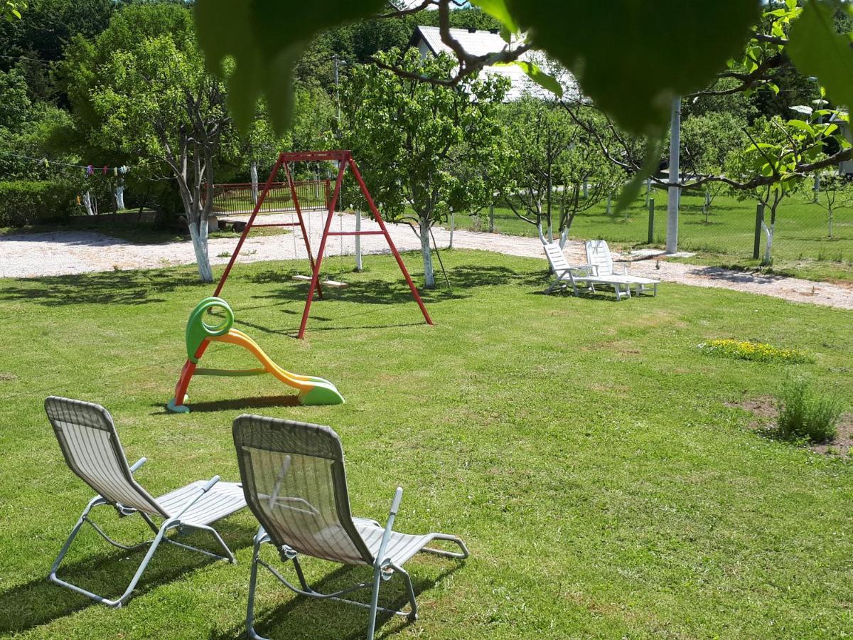 Guest House Family Varda Plitvice Lakes Plitvička Jezera المظهر الخارجي الصورة