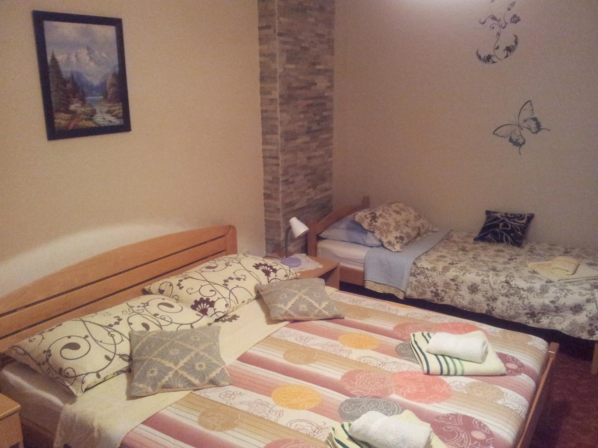 Guest House Family Varda Plitvice Lakes Plitvička Jezera المظهر الخارجي الصورة