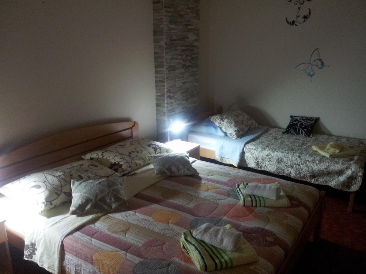 Guest House Family Varda Plitvice Lakes Plitvička Jezera المظهر الخارجي الصورة